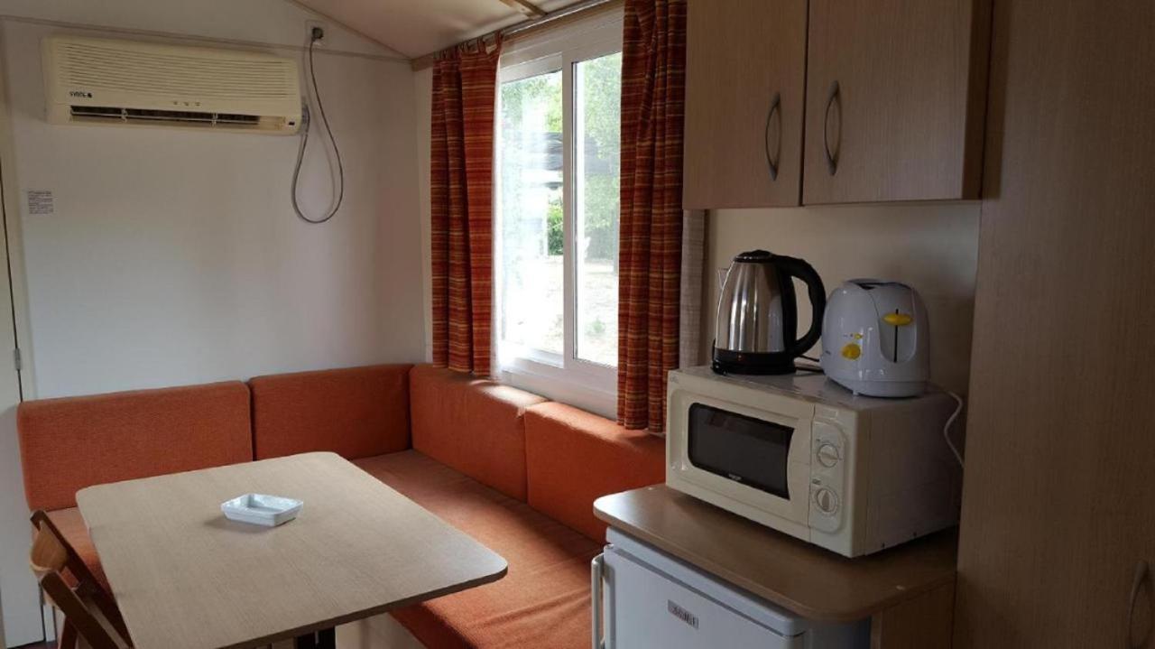 AdriaCamp Mobile Homes Rosepineta Rosapineta Exterior foto